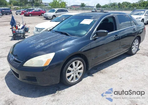 2007 Honda Accord 3.0 Ex из США, поврежденный, VIN 1HGCM66567A010884